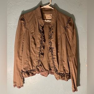 Daytrip ruffle jacket